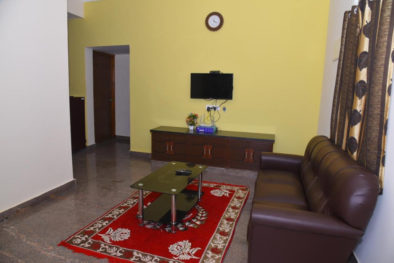 Four Seasons Home Stay Tirupati Eksteriør bilde