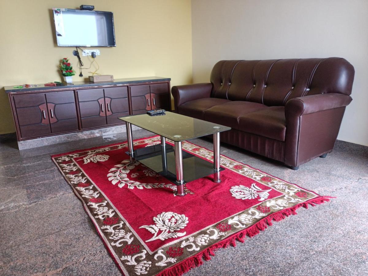 Four Seasons Home Stay Tirupati Eksteriør bilde