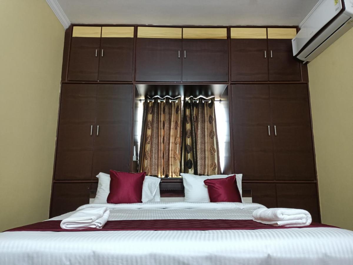 Four Seasons Home Stay Tirupati Eksteriør bilde