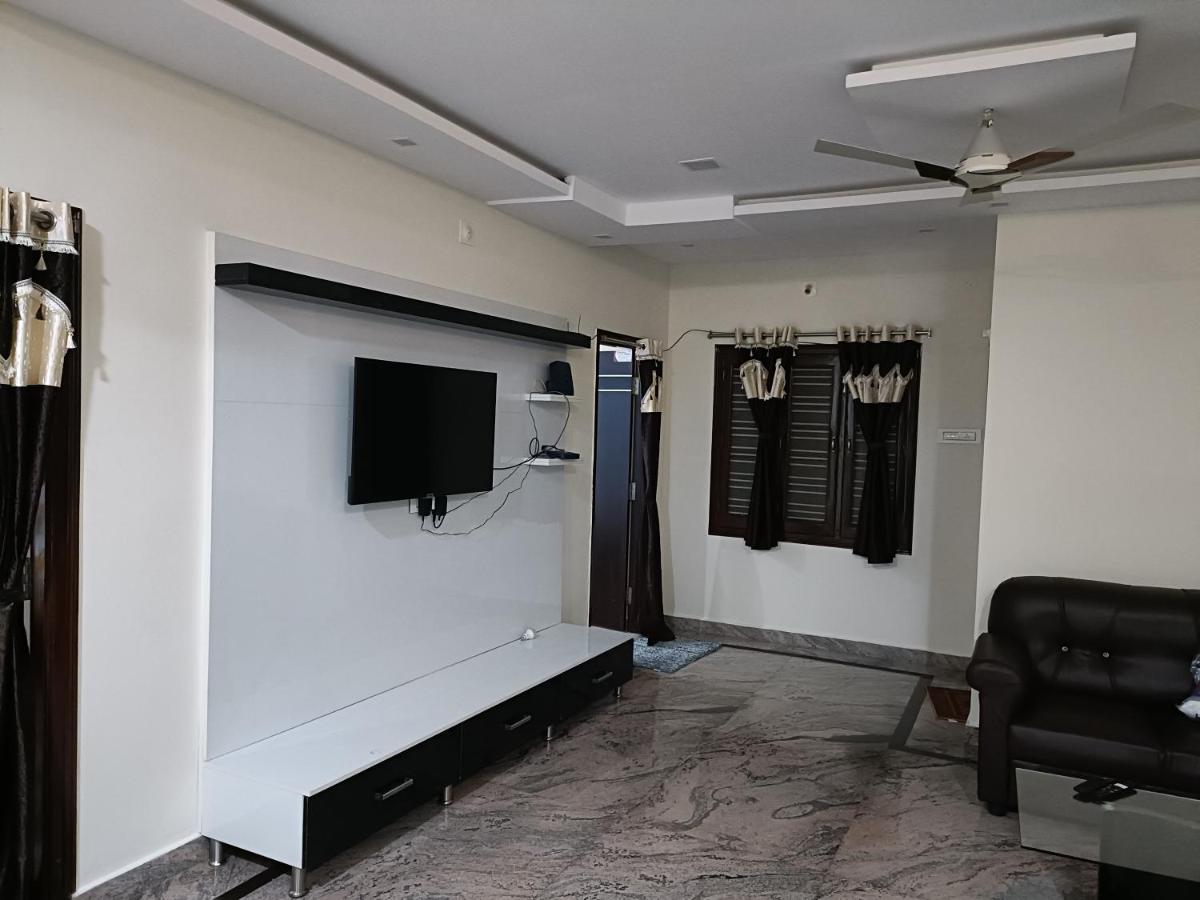 Four Seasons Home Stay Tirupati Eksteriør bilde