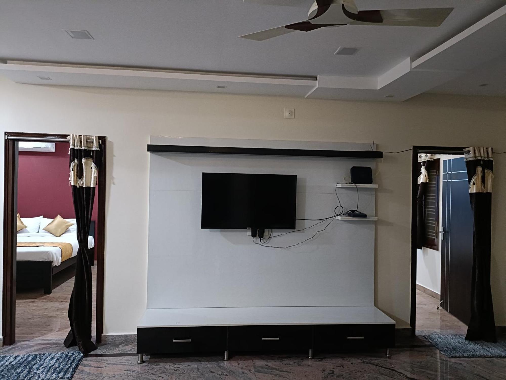 Four Seasons Home Stay Tirupati Eksteriør bilde